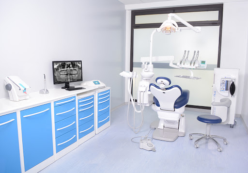 Studio Dentistico Dentista Como Studio Conti