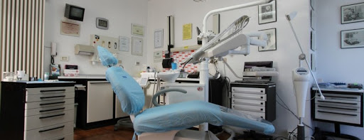 Studio Dentistico Tieghi