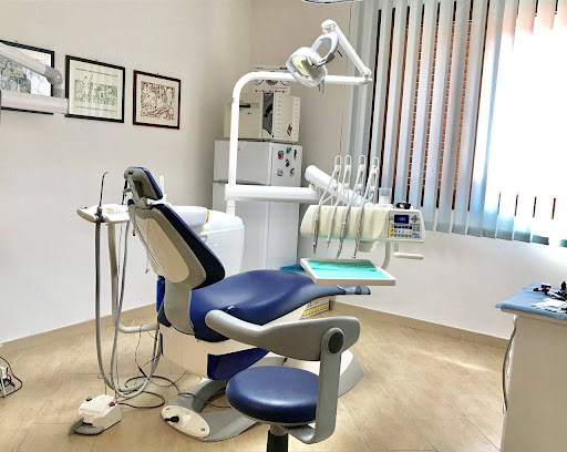 Studio Dentistico Dott.ssa Loi