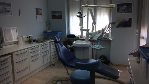 Studio Dentistico Puglisi Dr. Armando