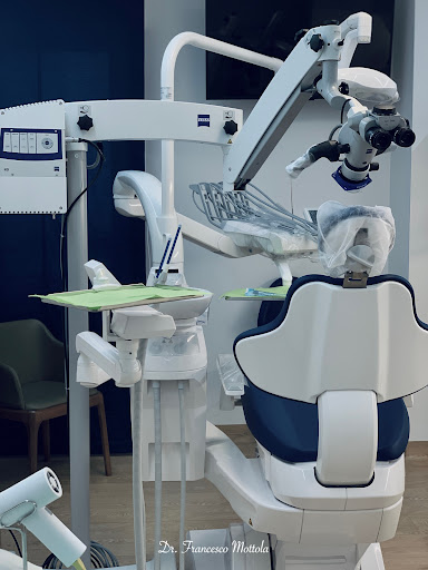 Studio Dentistico Dott. Francesco Mottola