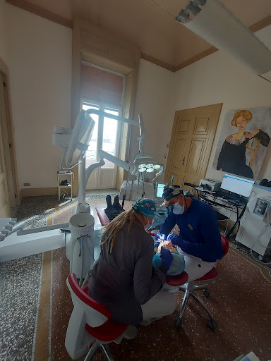 Studio Dentistico PILOT