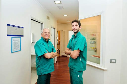 Studio Dentistico Ferro logo