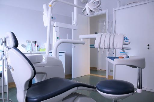 Studio Dentistico Centro Medico Roero logo