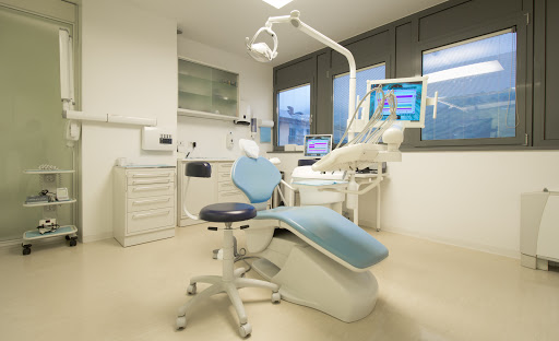 Studio Dentistico Mirò - Centro Dentale Trento logo