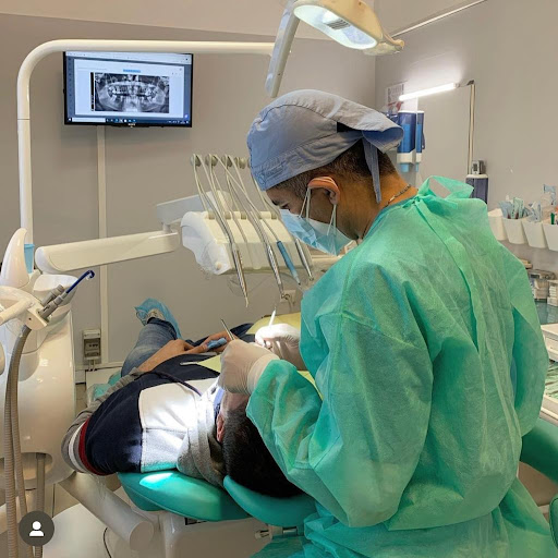 Studio Dentistico Dott. Mojtaba Rostamian
