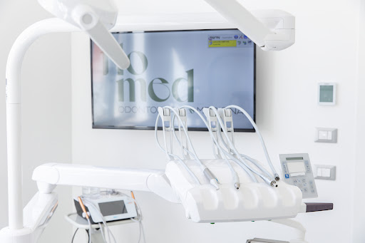 Studio Dentistico Flomed logo