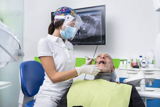 Studio Dentistico Dentisti Susa 156