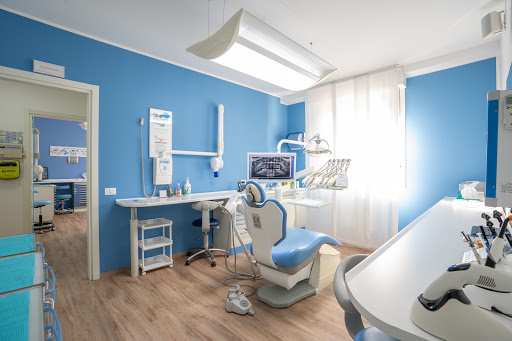 Studio Dentistico Smile Center Srl