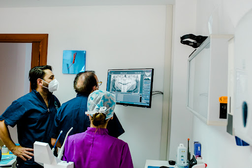 Studio Dentistico Studi dentistici Coinu logo