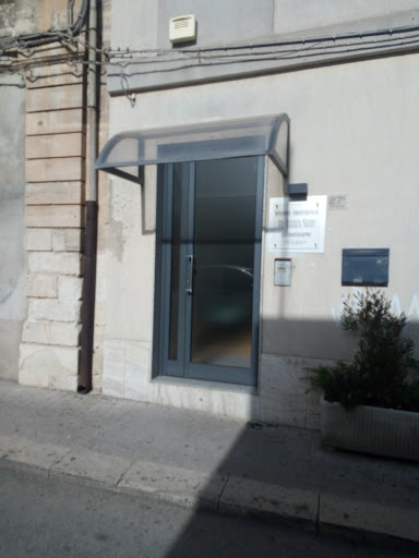 Studio Dentistico Dott. Polara & Dott. Traina