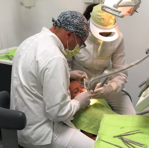 Studio Dentistico Dr. Alfredo Caputo, Dentista logo