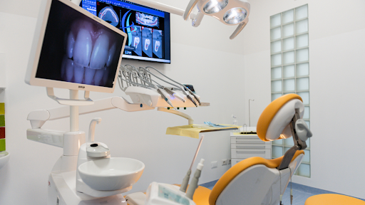 Studio Dentistico Centro Odontoiatrico La Fenice
