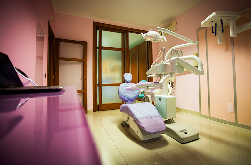 Studio Dentistico Spinelli Dr. Domenico