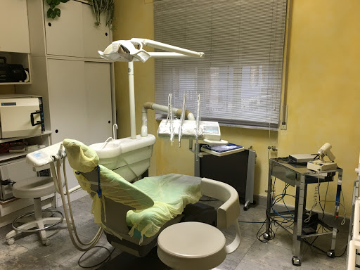 Studio Dentistico I Dott.ssa Paola Cestari