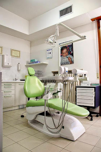 Studio Dentistico Studio dentistico Melandri
