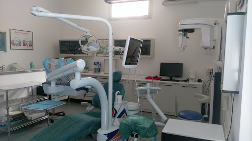 Studio Dentistico Centro Odontoiatrico Gold Dental logo