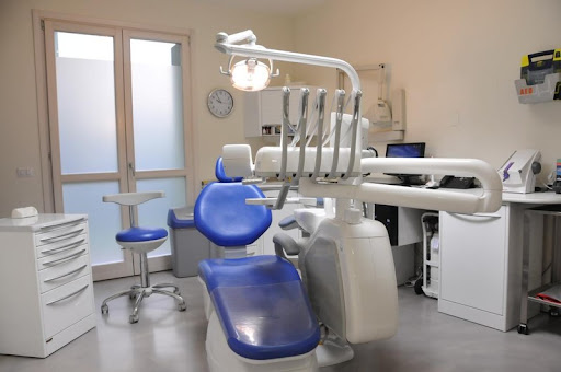 Studio Dentistico Urciuoli Dr. Aldo