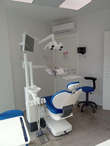 Studio Dentistico De Luca (Seregno)