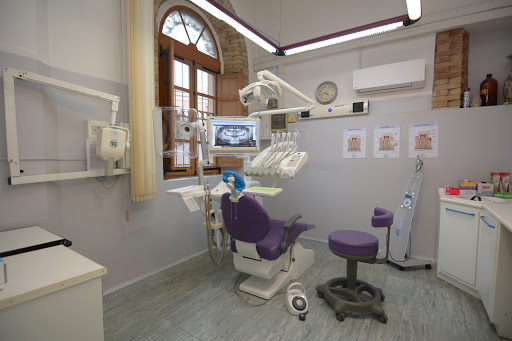 Studio Dentistico cospulixi logo