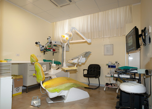 Studio Dentistico Ubaldi logo
