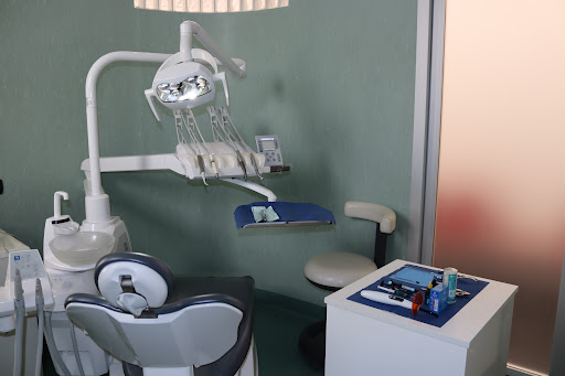 Studio Dentistico Studio Odontoiatrico Sequino