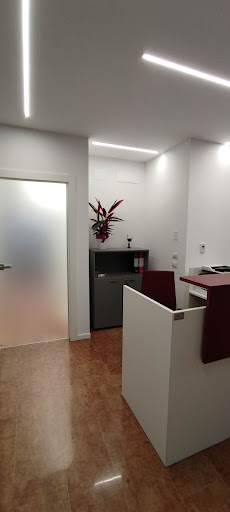 Studio Dentistico Dr. Ssa Silvia Aldrovandi