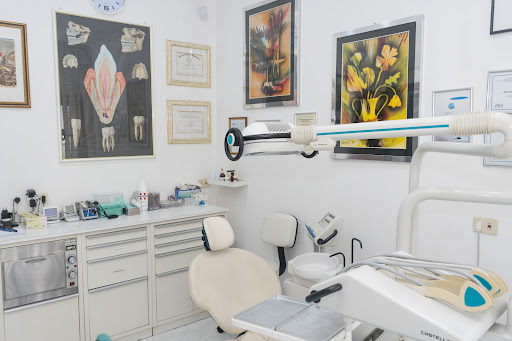 Studio Dentistico Dott. Serafini