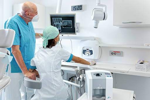 Studio Dentistico Azzola