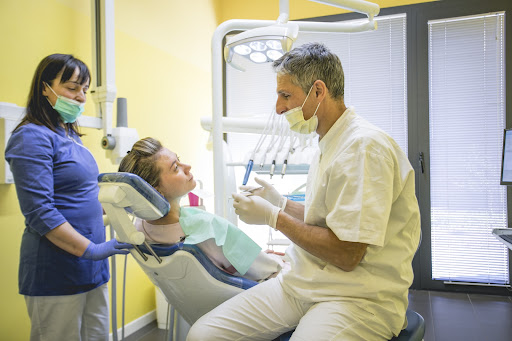 Studio Dentistico Centro Odontoiatrico Os