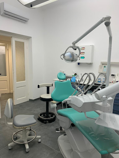 Studio Dentistico Dr. Riccardo Bella