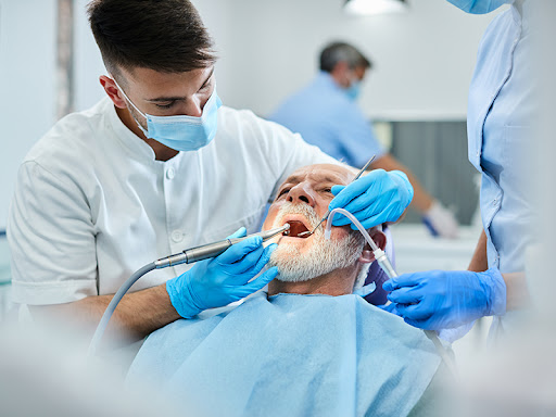 Studio Dentistico Clinica Dentale IL CERCHIO