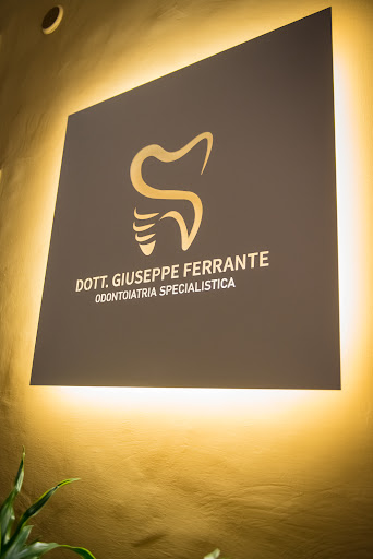 Studio Dentistico Dott. Giuseppe Ferrante logo