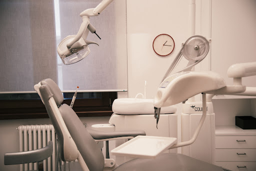 Studio Dentistico Dr. Montanari Marco