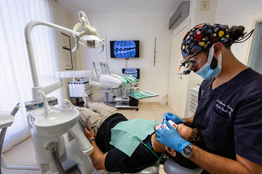 Studio Dentistico Donarelli