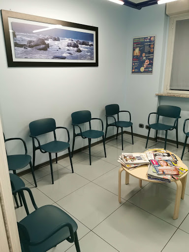 Studio Dentistico Dr. Angeloni - Dr. maraschi