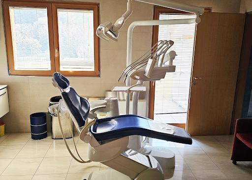 Studio Dentistico Cemmi logo