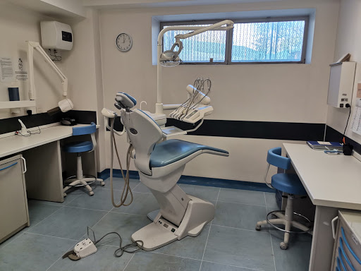Studio Dentistico Centro Odontostomatologico