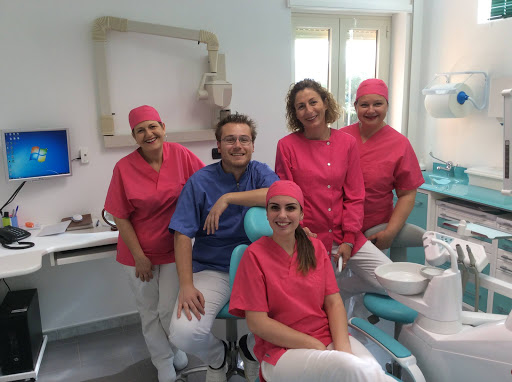 Studio Dentistico Pedroni