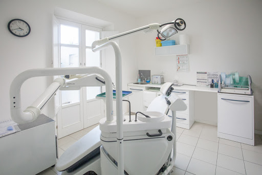 Studio Dentistico Dott. Falorni