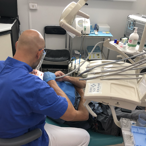 Studio Dentistico Medical Center